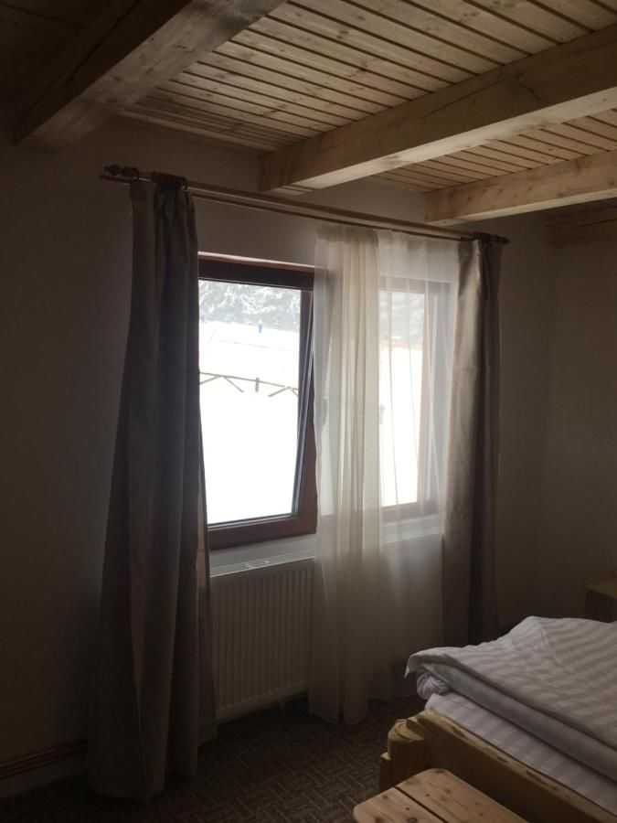 Гостевой дом Bradul Skiland Пояна-Брашов-16